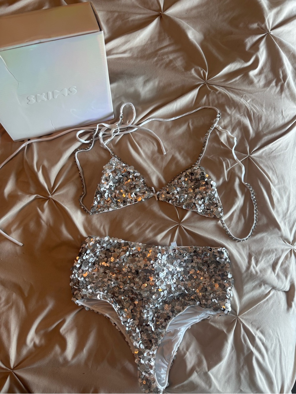 Skims Sequin High-Waist Set - Silver - Picture 3 of 5